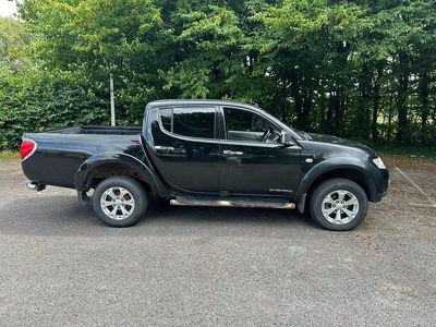 Mitsubishi L200