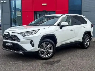 Used Toyota RAV4 Design 218 HP (160 kW) 2020 White SUV