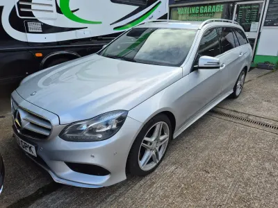Używany Mercedes E350 AMG 2013 Srebrny Kombi