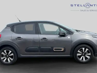 Usado Citroën C3 PureTech 108 HP (79 kW) 2023 Vermelho Citadino