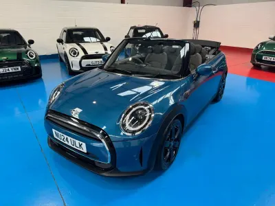 Używany Mini Cooper S Cabriolet Classic 2024 Niebieski Kabriolet