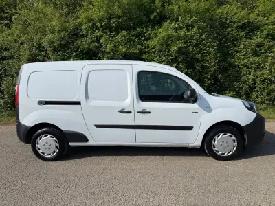 Gebraucht Renault Kangoo Business 44 kW (60 PS) 2019 Weiß Van / Kleinbus