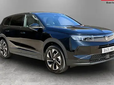 Used Vauxhall Grandland X Ultimate 136 HP (100 kW) 2025 Black SUV