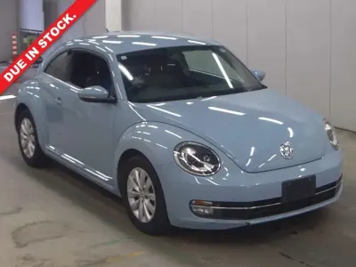 Used VW Beetle Design 105 HP (77 kW) 2015 Blue Hatchback