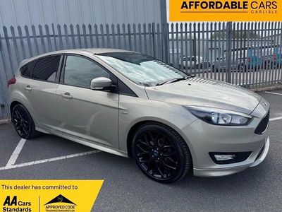Begagnad Ford Focus ST-Line 120 HK (88 kW) 2017 Silver Halvkombi