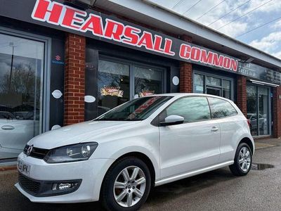 Used VW Polo Match 60 HP (44 kW) 2011 White Hatchback