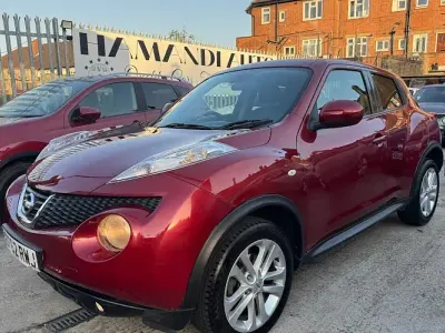 Used Nissan Juke Tekna 117 HP (86 kW) 2013 Red SUV
