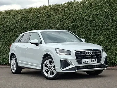 Used Audi Q2 S-Line 150 HP (110 kW) 2023 White SUV