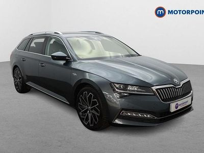 Gebraucht Skoda Superb 190 PS (139 kW) 2019 Grau Kombi