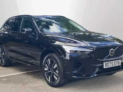 Used Volvo XC60 Plus 350 HP (257 kW) 2025 Black SUV