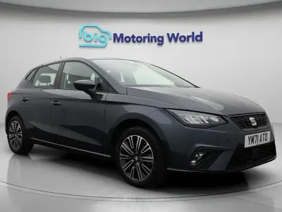 Używany Seat Ibiza SE Technology 95 KM (69 kW) 2022 Szary Hatchback