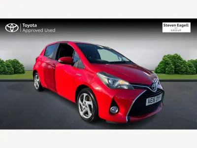 Second-hand Toyota Yaris Hybrid 2016 Roșu Hatchback