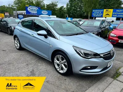 Used Vauxhall Astra SRi 2017 Silver Hatchback