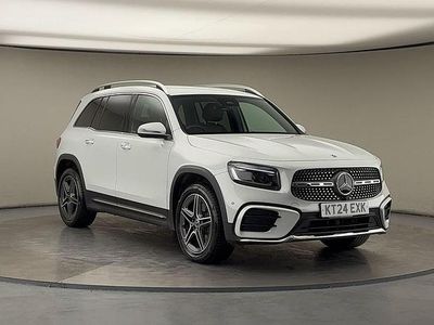 Mercedes GLB220