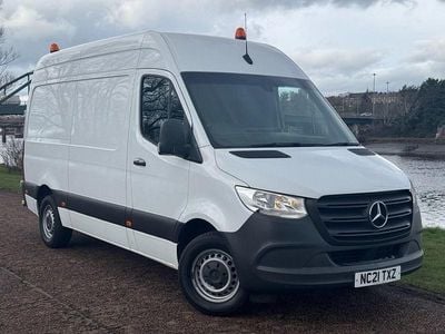 Begagnad Mercedes Sprinter Progressive 2021 Vit Van