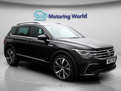 Używany VW Tiguan R-line 148 KM (108 kW) 2021 Czarny SUV