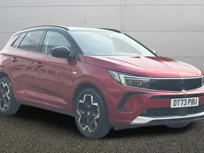 Used Vauxhall Grandland X Ultimate 131 HP (96 kW) 2024 Red SUV