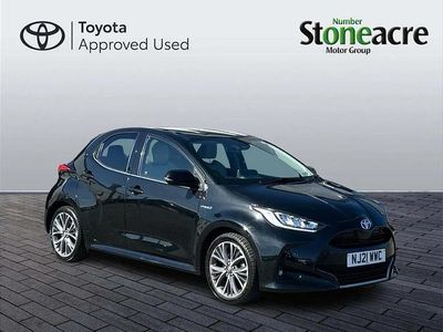 Used Toyota Yaris Hybrid 116 HP (85 kW) 2021 Black Hatchback
