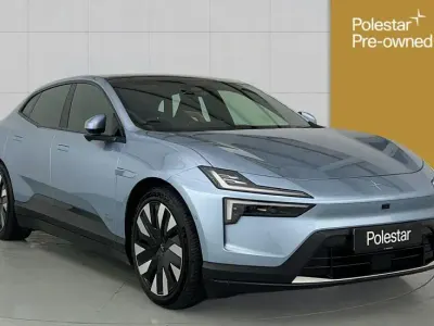 Begagnad Polestar 4 Plus 200 kW (272 HK) 2025 Blå SUV