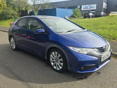 Begagnad Honda Civic EX 142 HK (104 kW) 2014 Blå Halvkombi