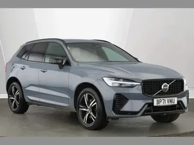 Used Volvo XC60 R-Design 247 HP (181 kW) 2022 Grey SUV
