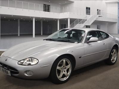 Jaguar XK8