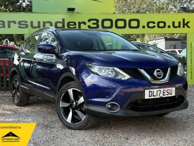Used Nissan Qashqai N-Connecta 115 HP (84 kW) 2017 Blue SUV