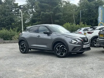Used Nissan Juke N-Connecta 114 HP (83 kW) 2023 Grey SUV