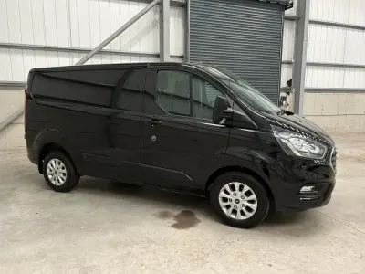Used Ford Transit Custom Limited 130 HP (95 kW) 2022 Black Van