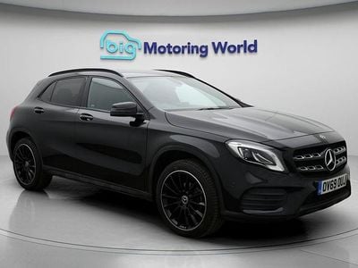 Used Mercedes GLA180 AMG line 121 HP (88 kW) 2019 SUV