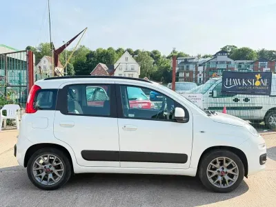 Used Fiat Panda Lounge 69 HP (50 kW) 2019 White Hatchback
