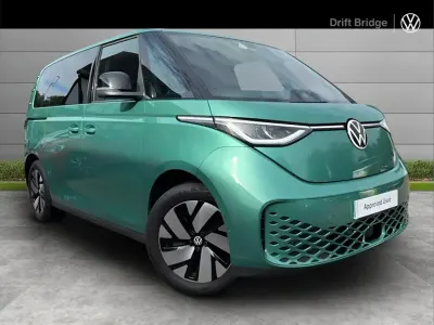 Used VW ID. Buzz Pro 147 kW (200 HP) 2024 Green MPV