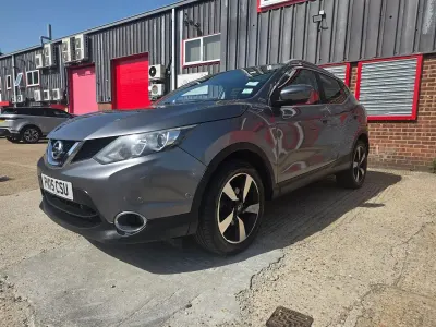 Used Nissan Qashqai N-TEC 115 HP (84 kW) 2015 Grey SUV