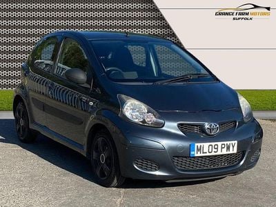 Usado Toyota Aygo 2009 Cinzento Citadino