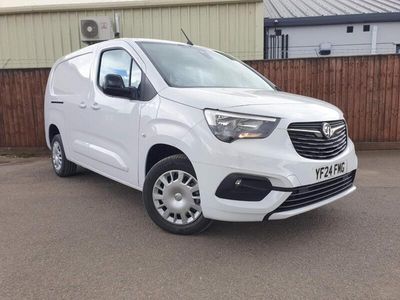 used Vauxhall Combo 1.5 TURBO D 2300 PRO L2 H1 EURO 6 (S/S) 6DR DIESEL FROM 2024 FROM BOSTON (PE22 0JN) | SPOTICAR
