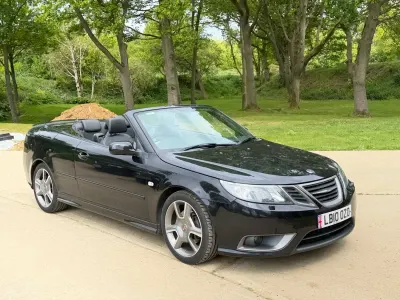 Begagnad Saab 9-3 Cabriolet Aero 250 HK (183 kW) 2010 Svart Cab