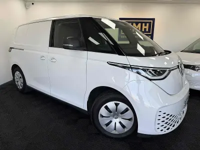 Used VW ID. Buzz Pro 11 kW (15 HP) 2023 White MPV