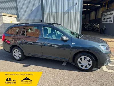 Used Dacia Logan MCV Essentiel 75 HP (55 kW) 2019 Grey Estate