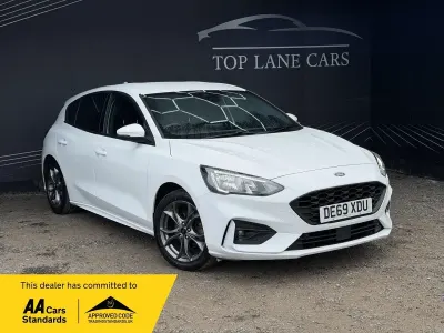 Usado Ford Focus ST-Line 125 CV (91 kW) 2019 Blanco Utilitario