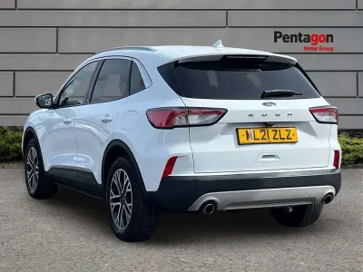 Used Ford Kuga Titanium 120 HP (88 kW) 2021 White SUV