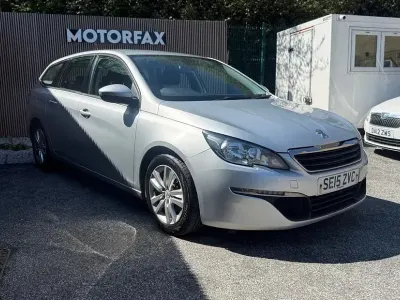 Used Peugeot 308 SW Active 120 HP (88 kW) 2015 Estate