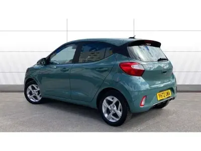 Used Hyundai i10 SE 67 HP (49 kW) 2022 Green Hatchback
