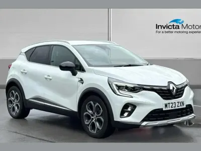Used Renault Captur Techno 160 HP (117 kW) 2023 Arctic white gloss SUV