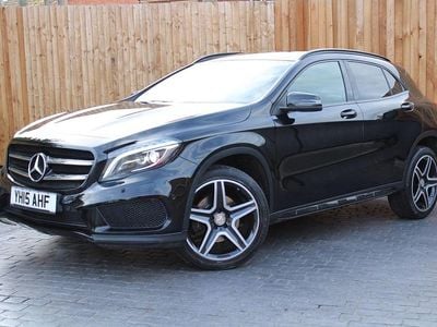 Mercedes GLA220