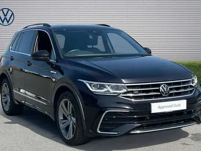 Used VW Tiguan R-line Edition 150 HP (110 kW) 2023 Deep black pearl SUV