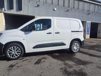 Used Peugeot Partner 131 HP (96 kW) 2019 White MPV
