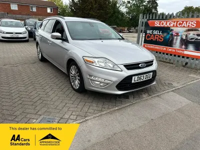Usado Ford Mondeo Business Edition 140 HP (102 kW) 2013 Prateado Carrinha