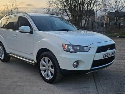 Used Mitsubishi Outlander 2012 White SUV