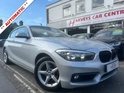 Used BMW 118 Comfort Edition 2015 Silver Hatchback