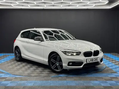 Used BMW 118 Sport Line 2018 White Hatchback